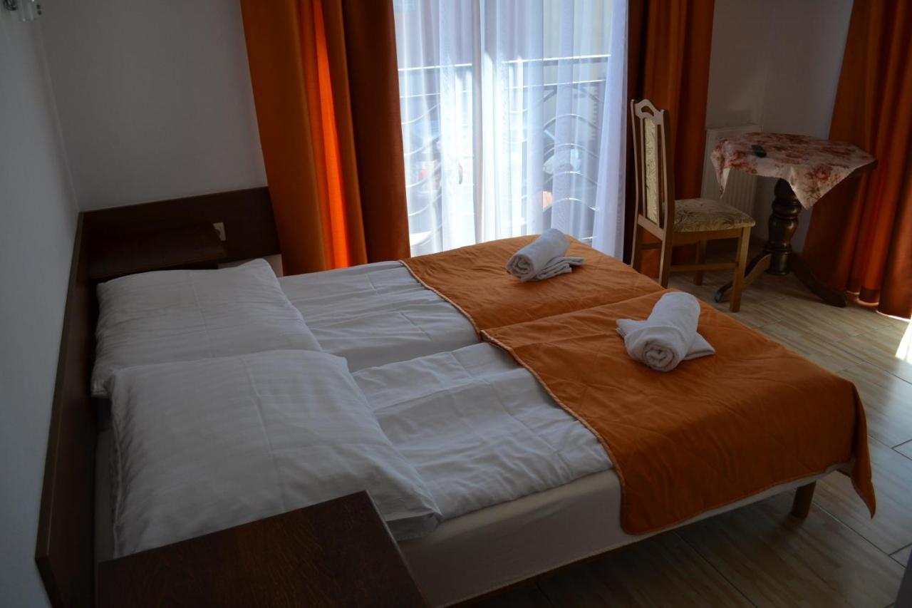 Gosciniec Kaszebe Bed & Breakfast Leba Exterior photo