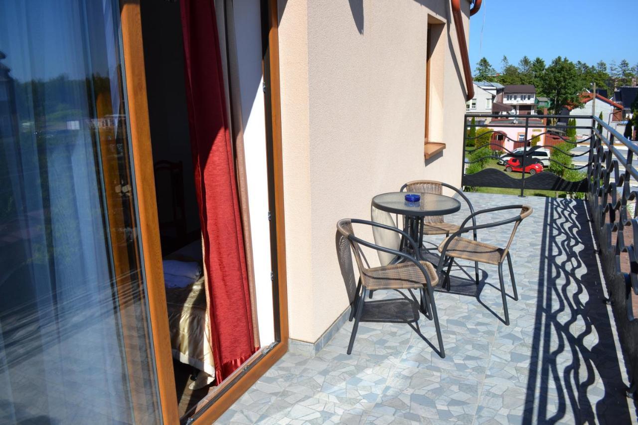 Gosciniec Kaszebe Bed & Breakfast Leba Exterior photo